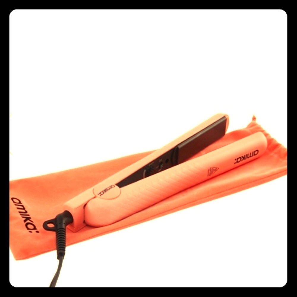 Amika Strand Perfect Ceramic Styler